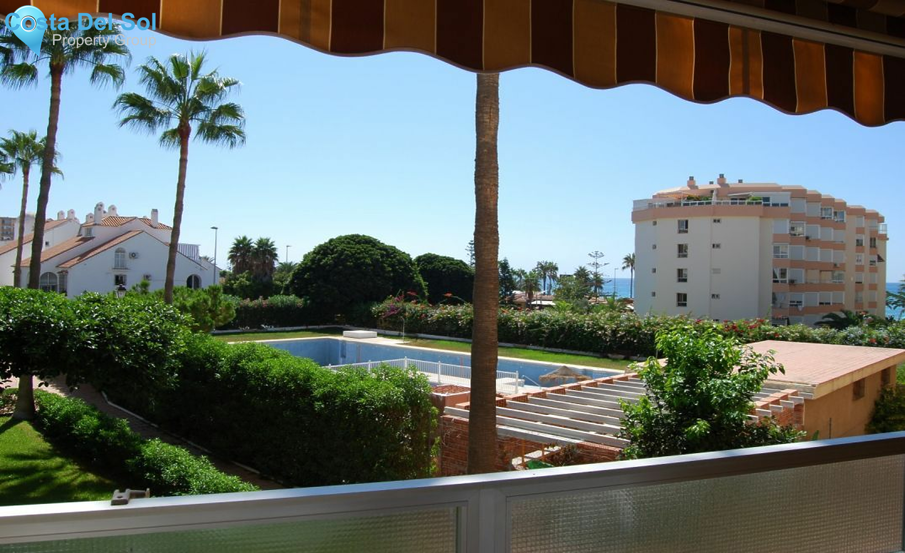Middle Floor Apartment in Torrox Costa-1179971