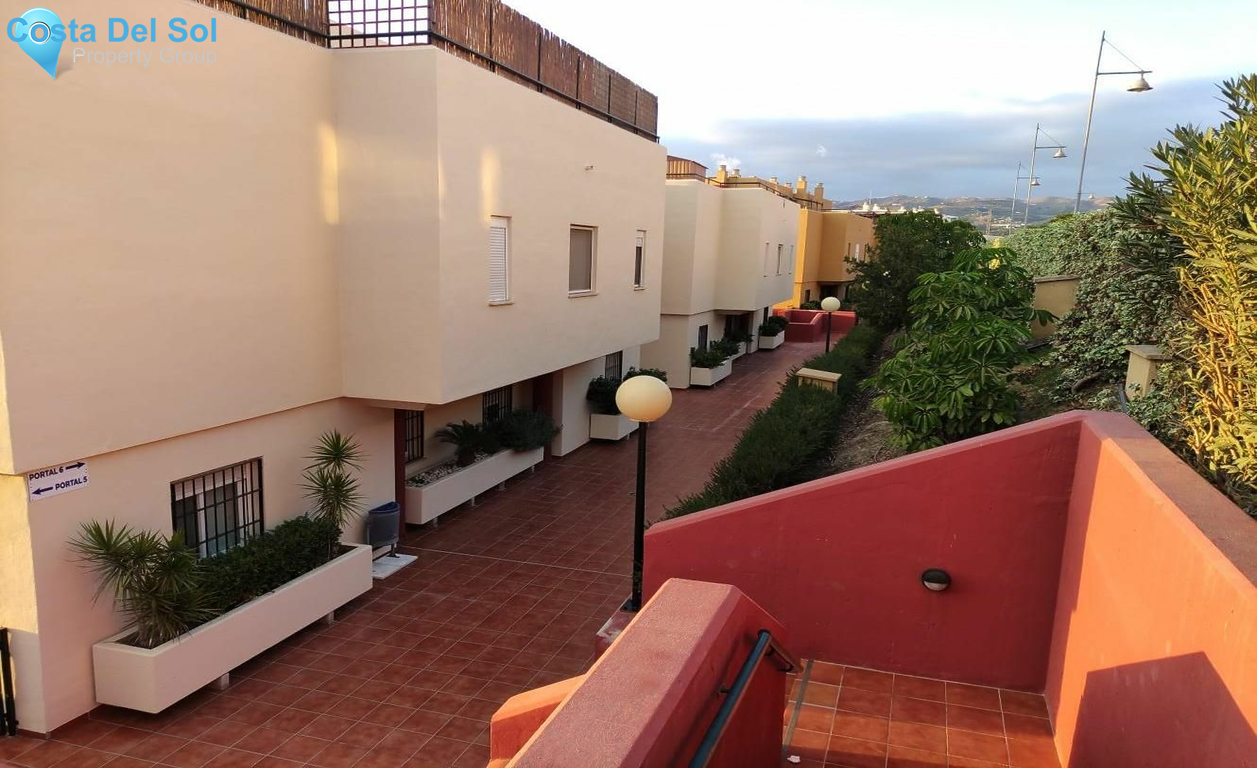 Middle Floor Apartment in Valle-Niza-1212222