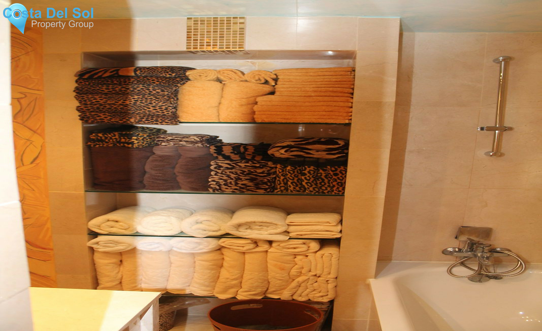 Middle Floor Studio in Las Chapas-1460566