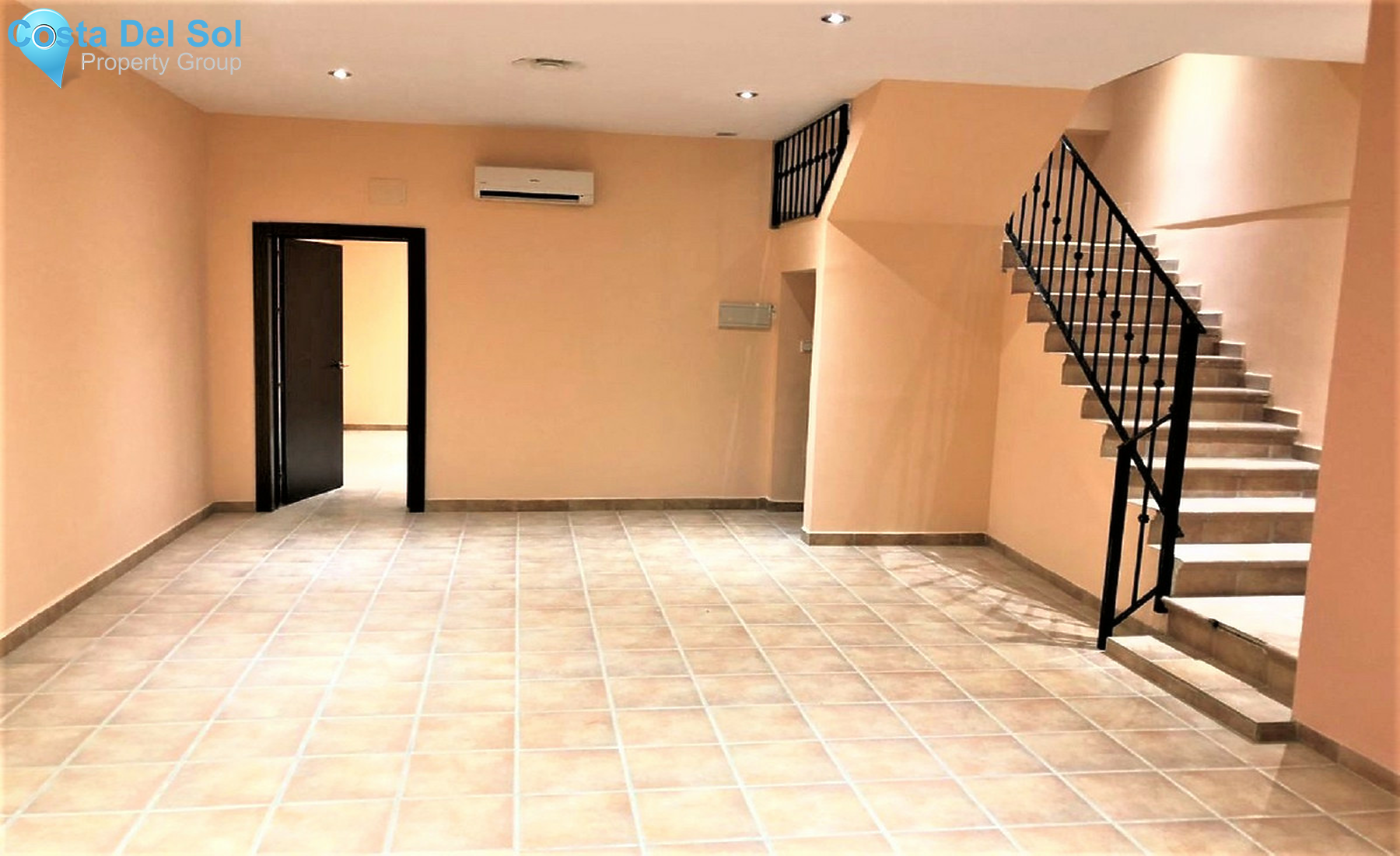 Office in Las Lagunas-1344525