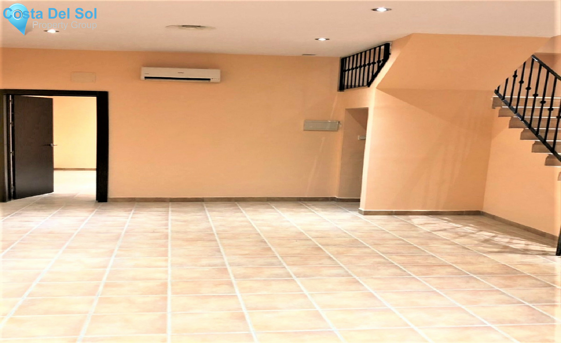 Office in Las Lagunas-1344527