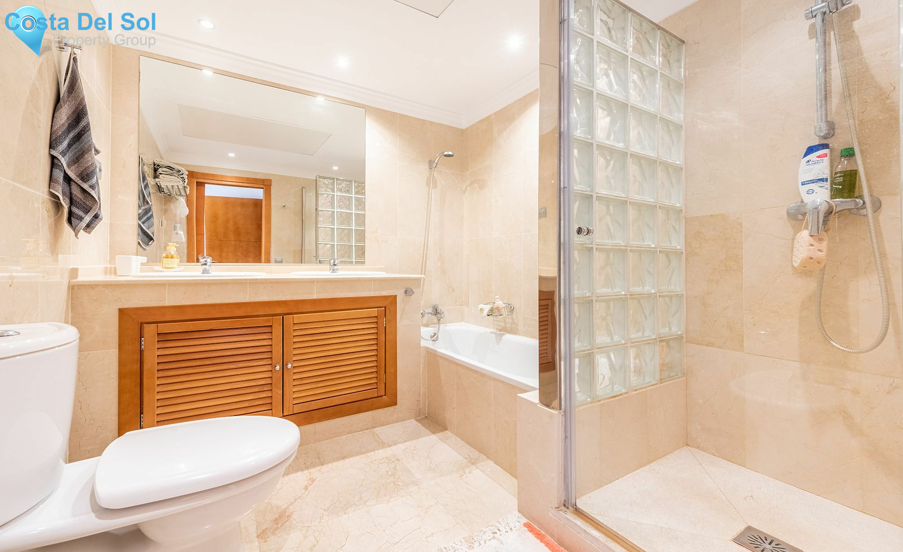 Penthouse in Aloha-1517677