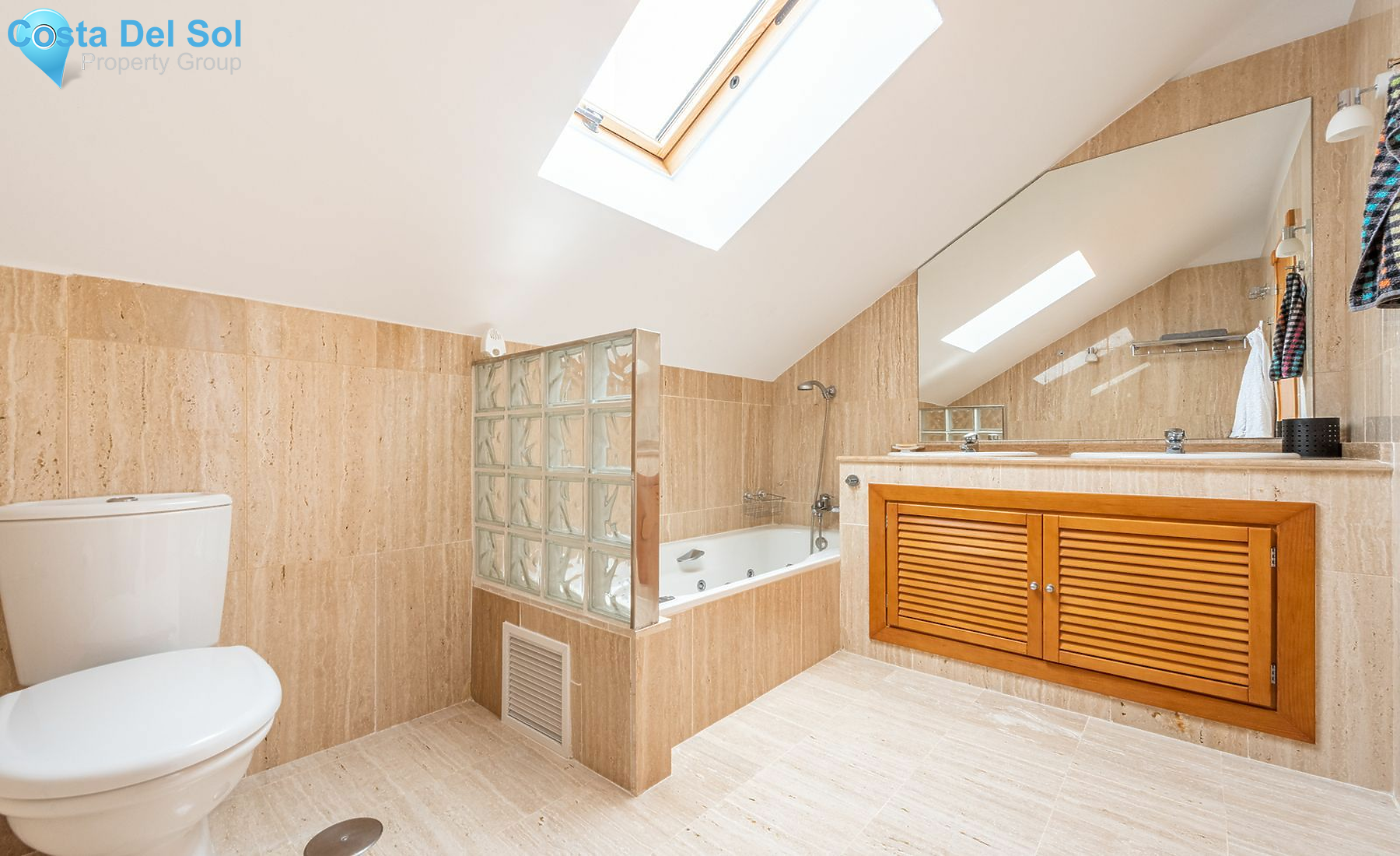 Penthouse in Aloha-1517675