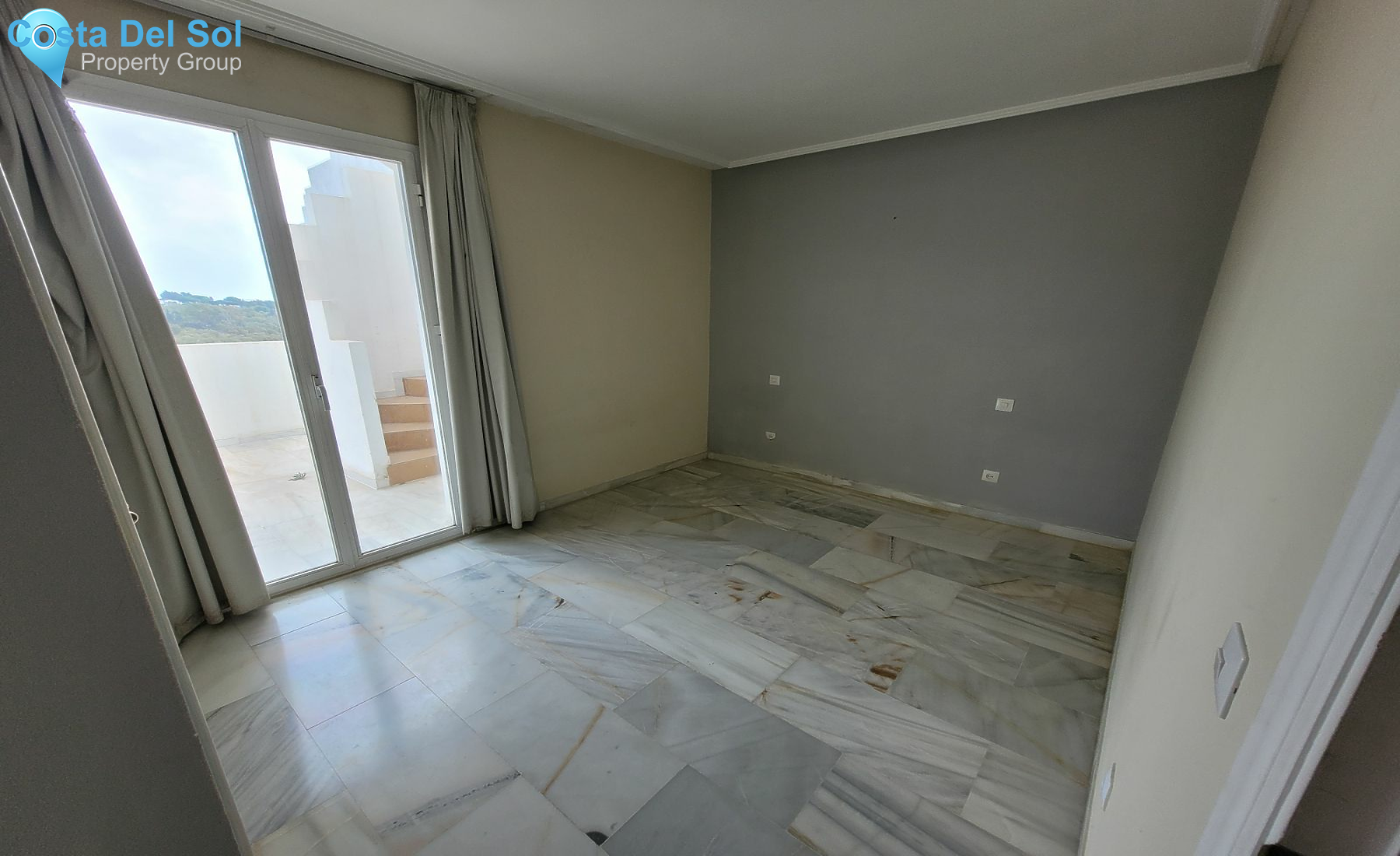 Penthouse in Bel Air-1389561