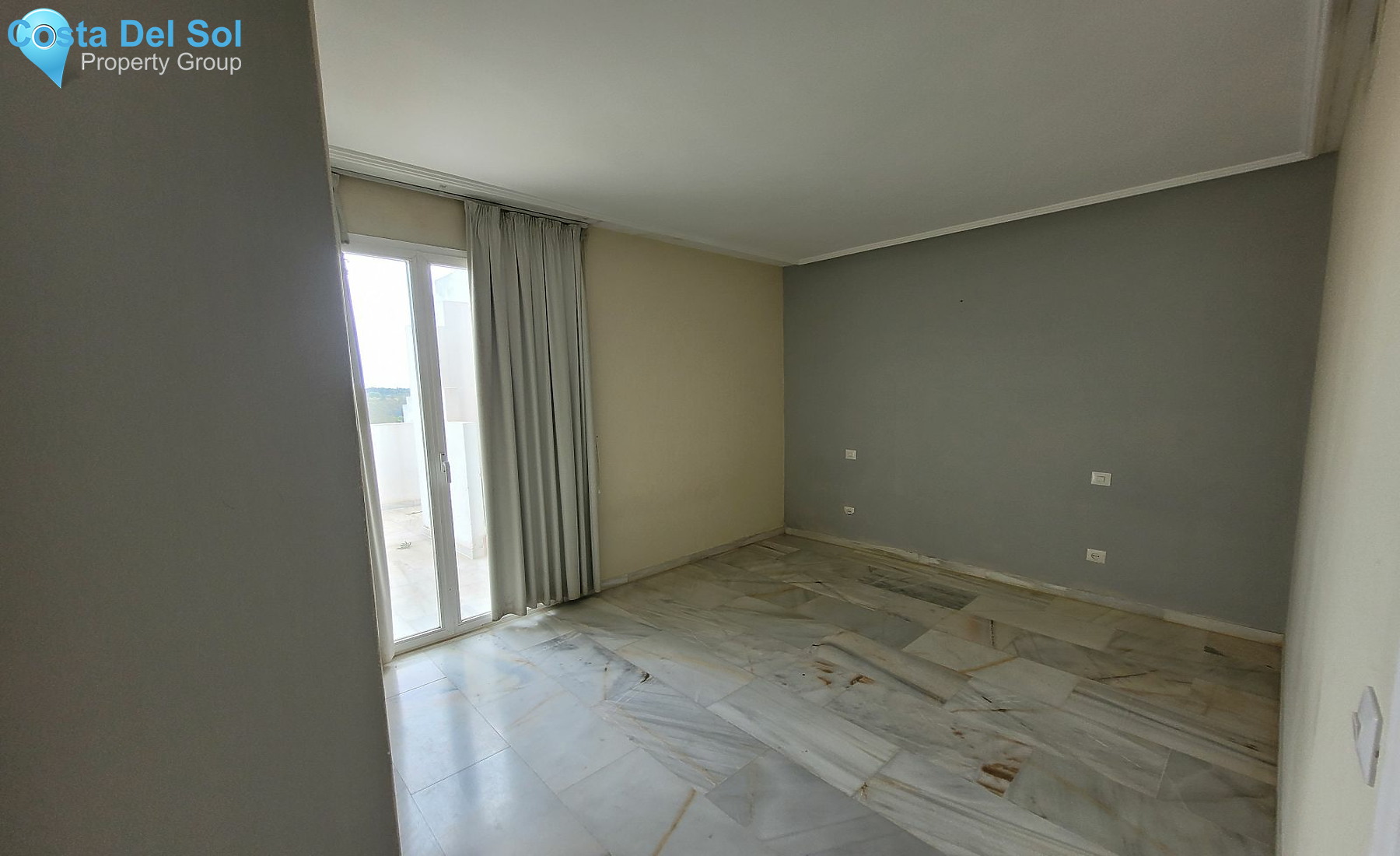 Penthouse in Bel Air-1389571