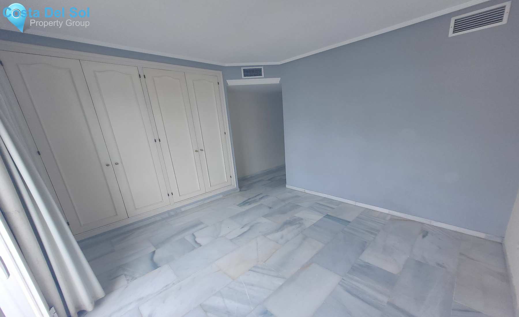 Penthouse in Bel Air-1389572