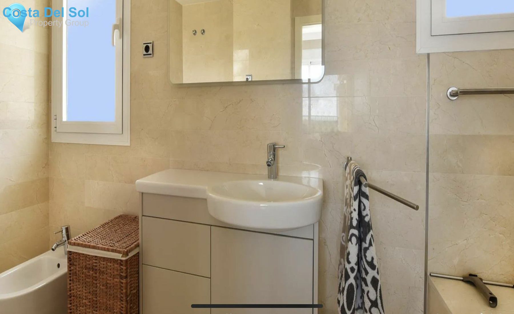 Penthouse in Cerros del Aguila-1170073