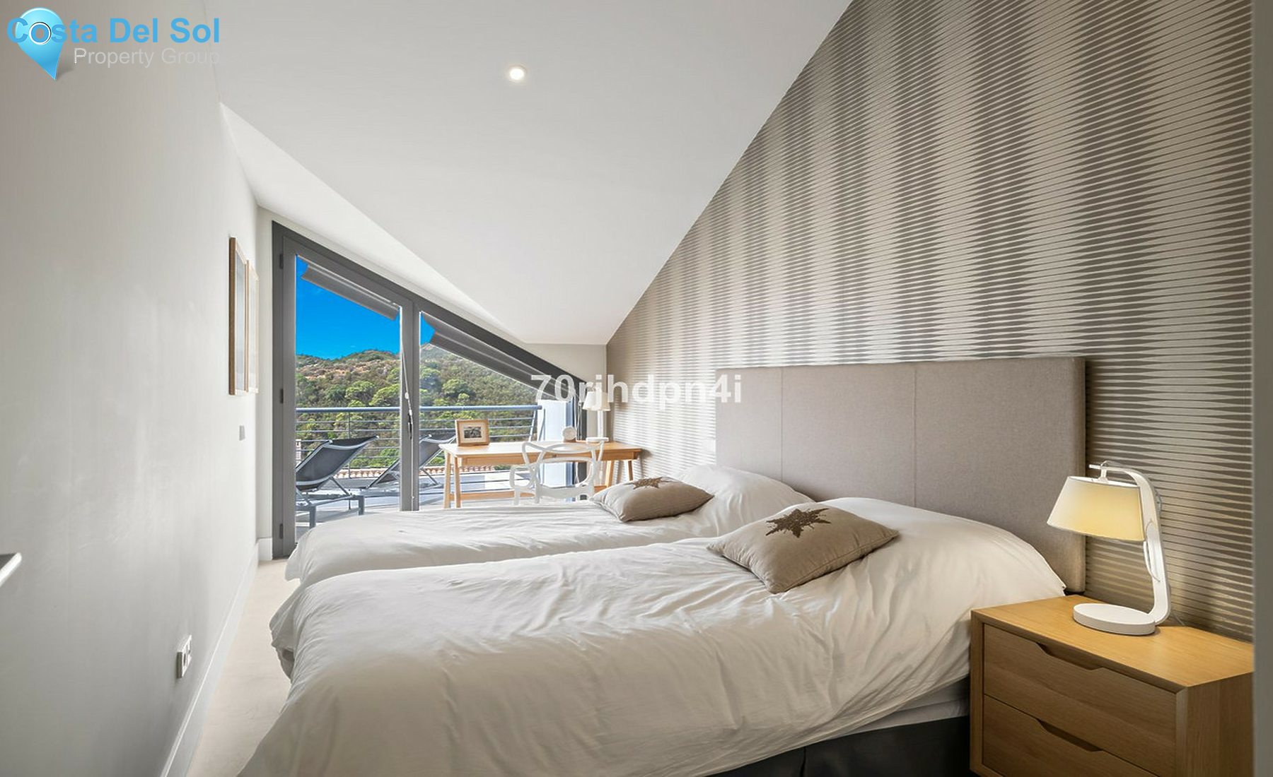 Penthouse Duplex in Estepona-1511759