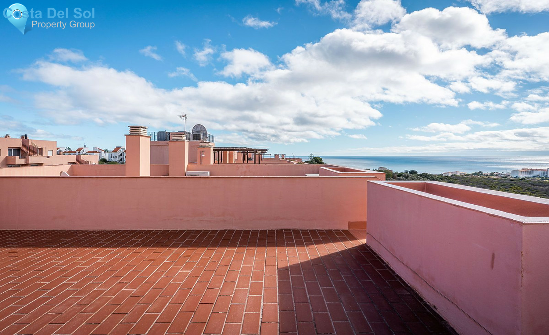 Penthouse Duplex in La Duquesa-1525497