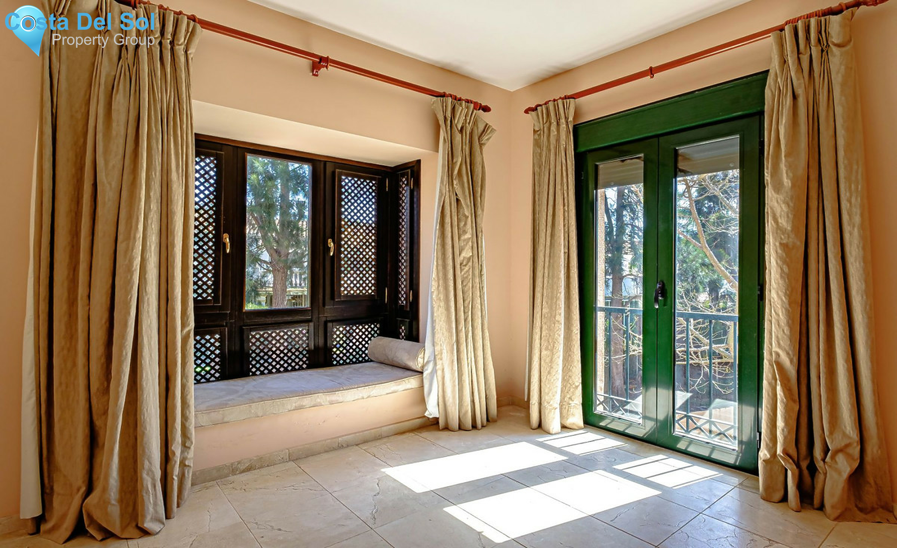 Penthouse in Estepona-1239097