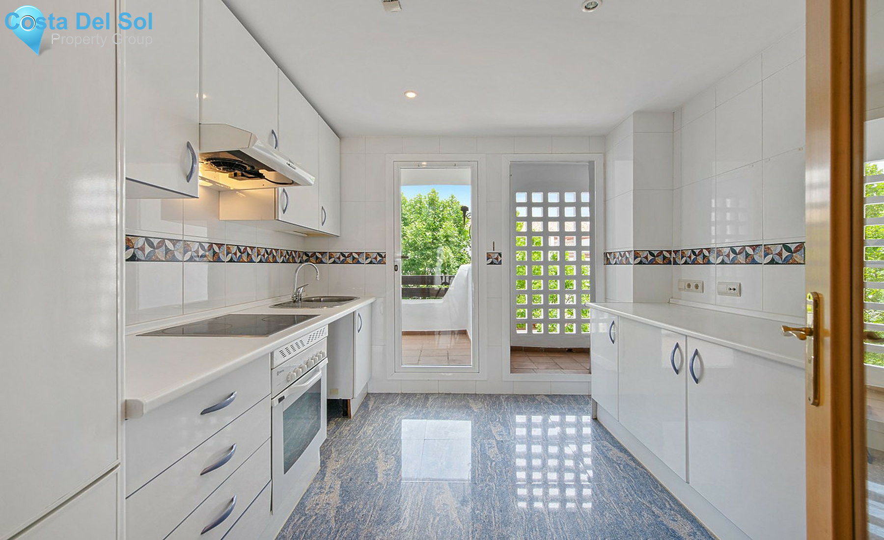 Penthouse in Estepona-1401365