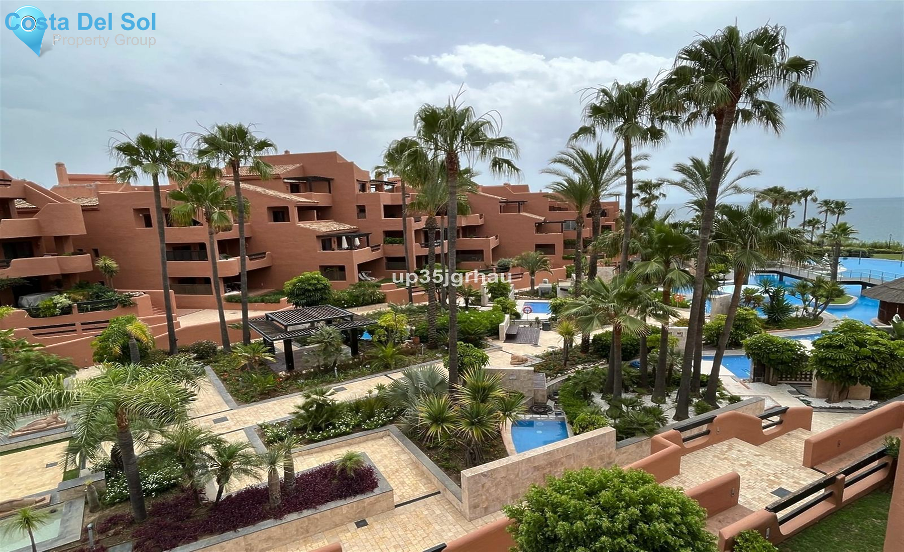 Penthouse in Estepona-1129200