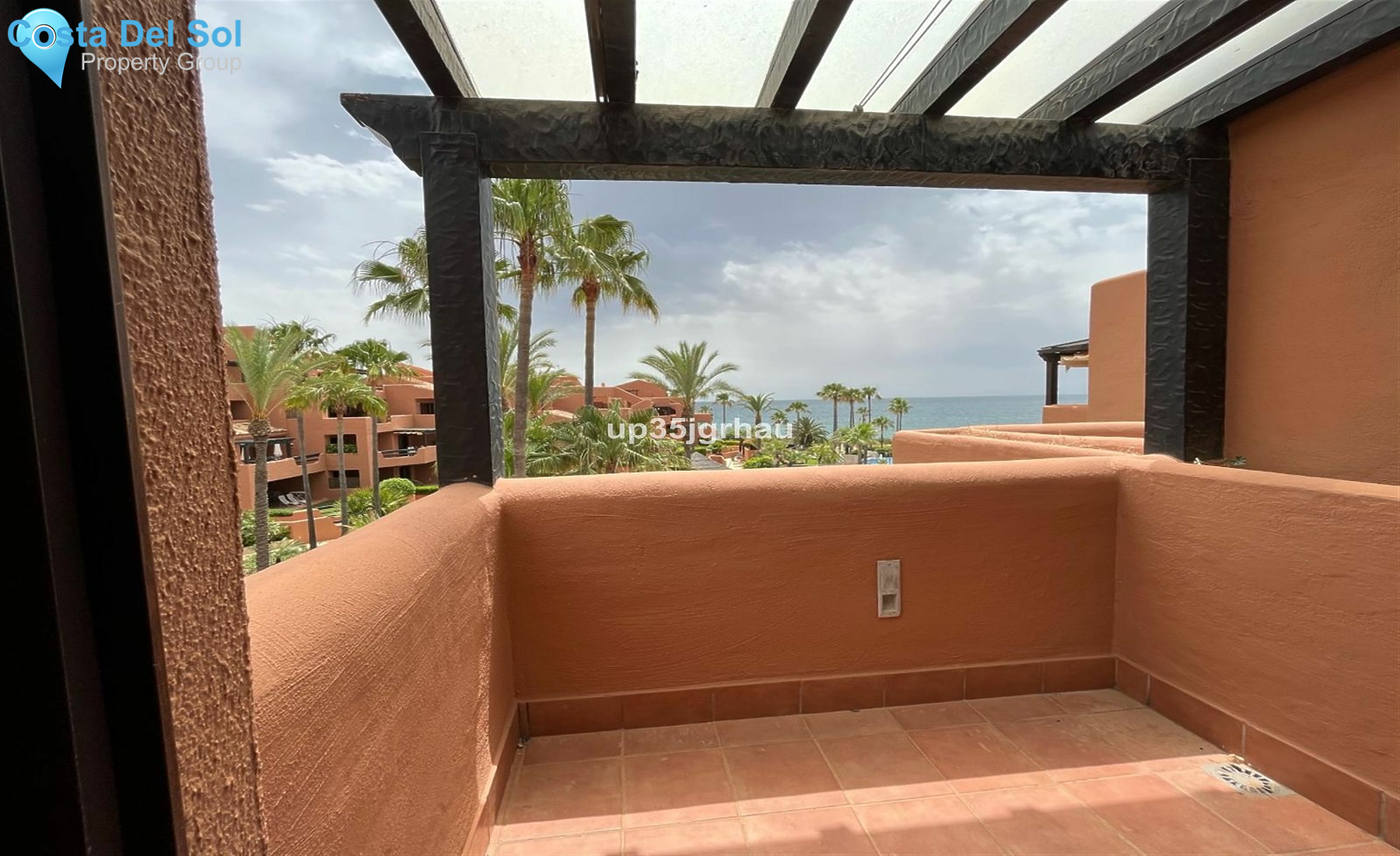 Penthouse in Estepona-1129211