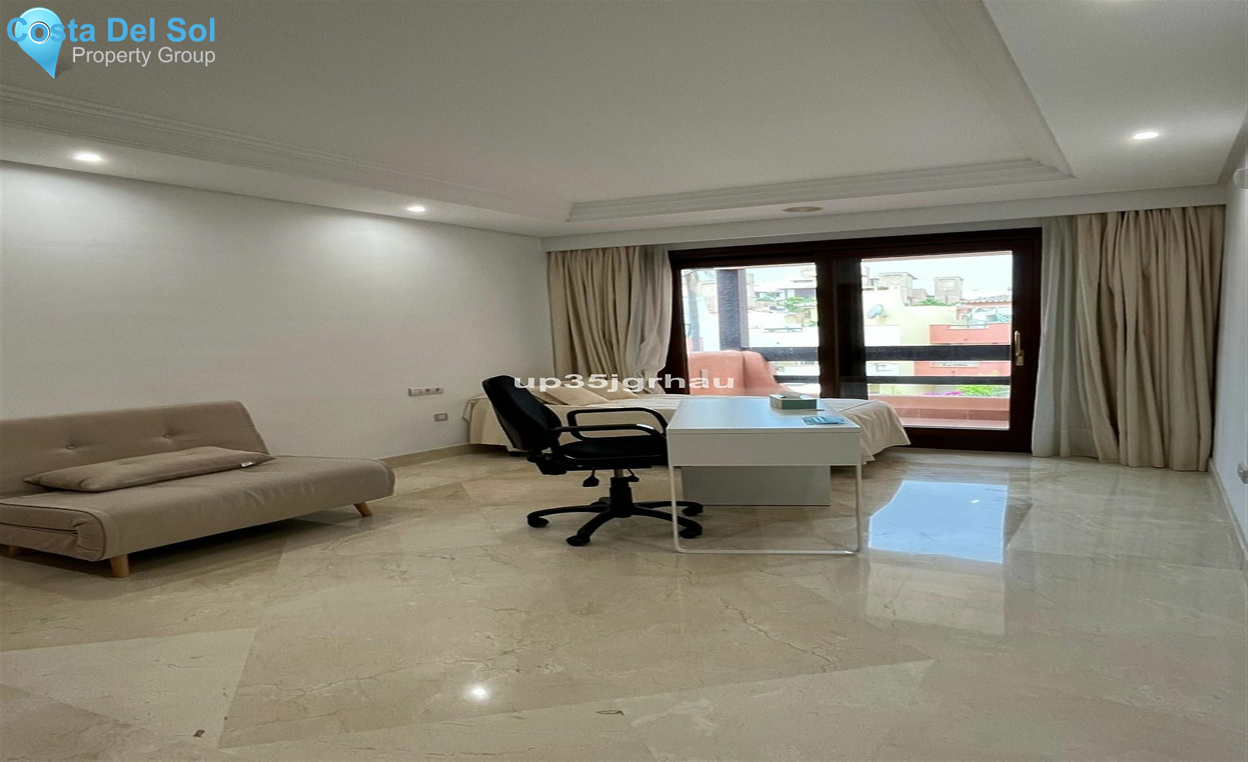 Penthouse in Estepona-1129212