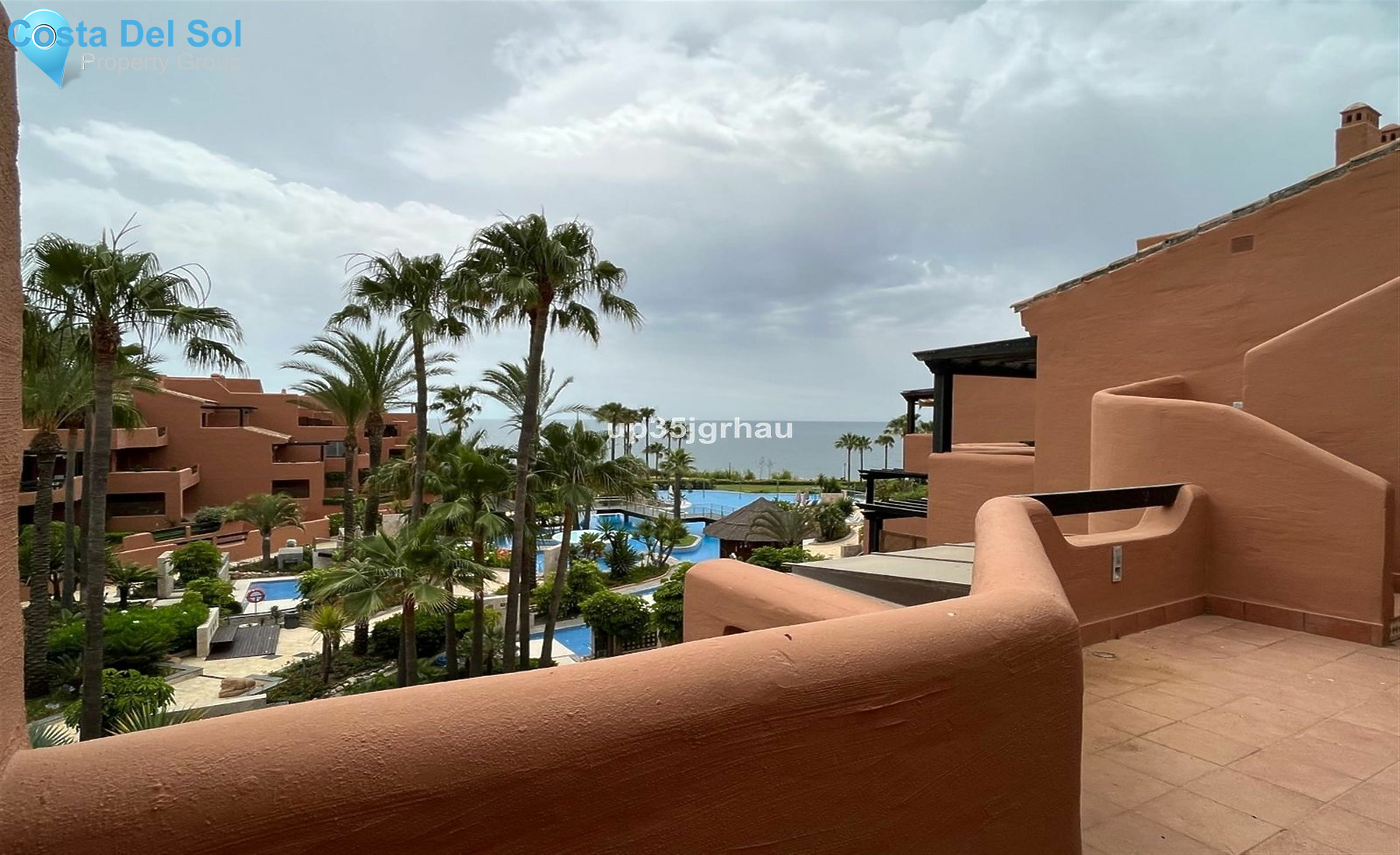 Penthouse in Estepona-1129217