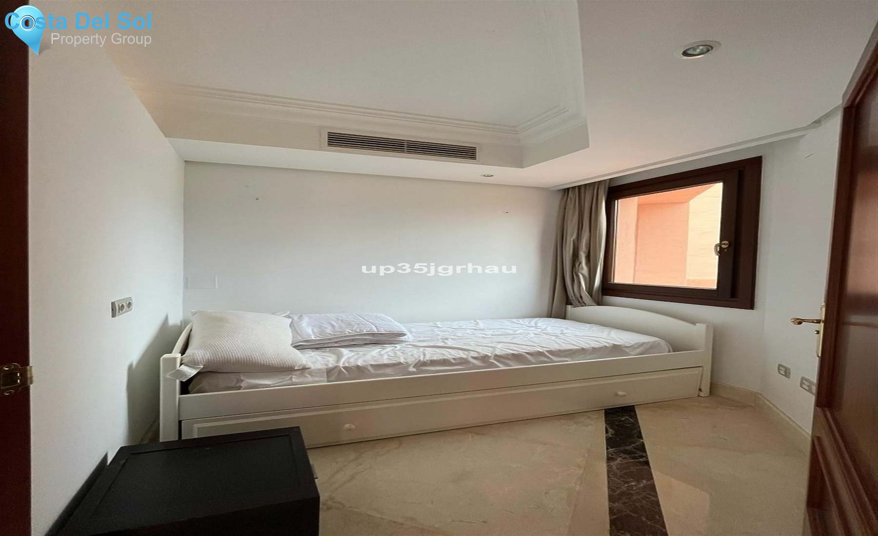 Penthouse in Estepona-1129286