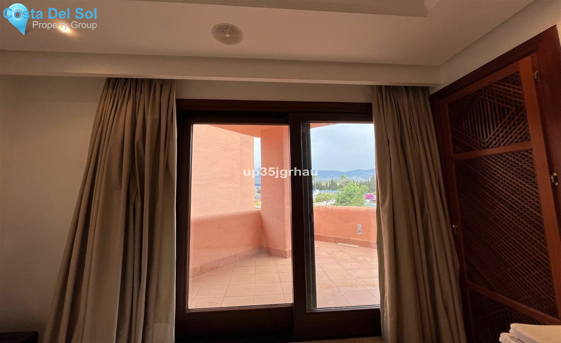 Penthouse in Estepona-1129278