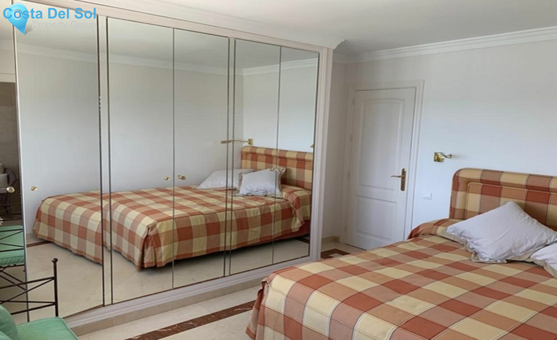 Penthouse in Estepona-1182242