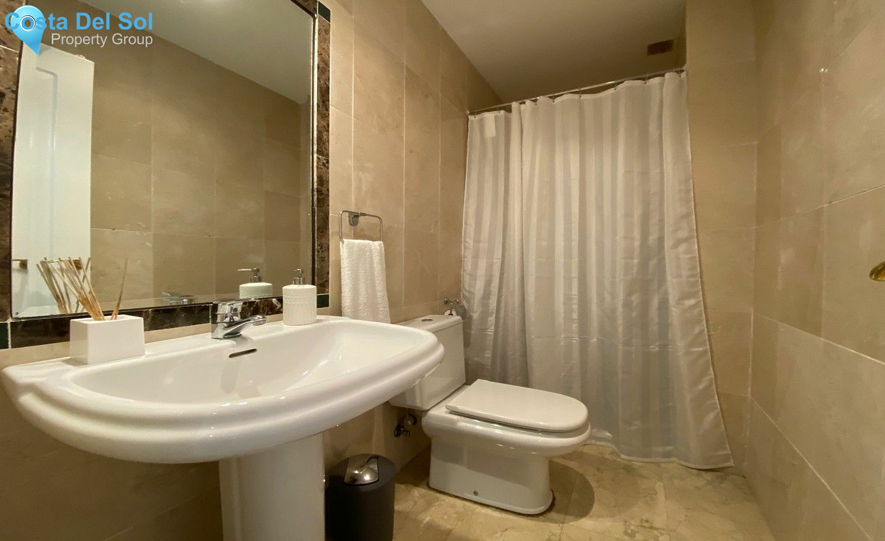 Penthouse in Estepona-1417559