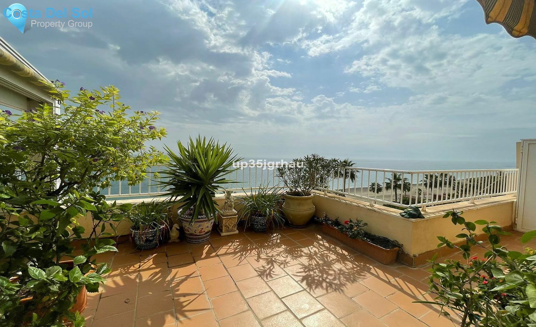 Penthouse in Estepona-1518011
