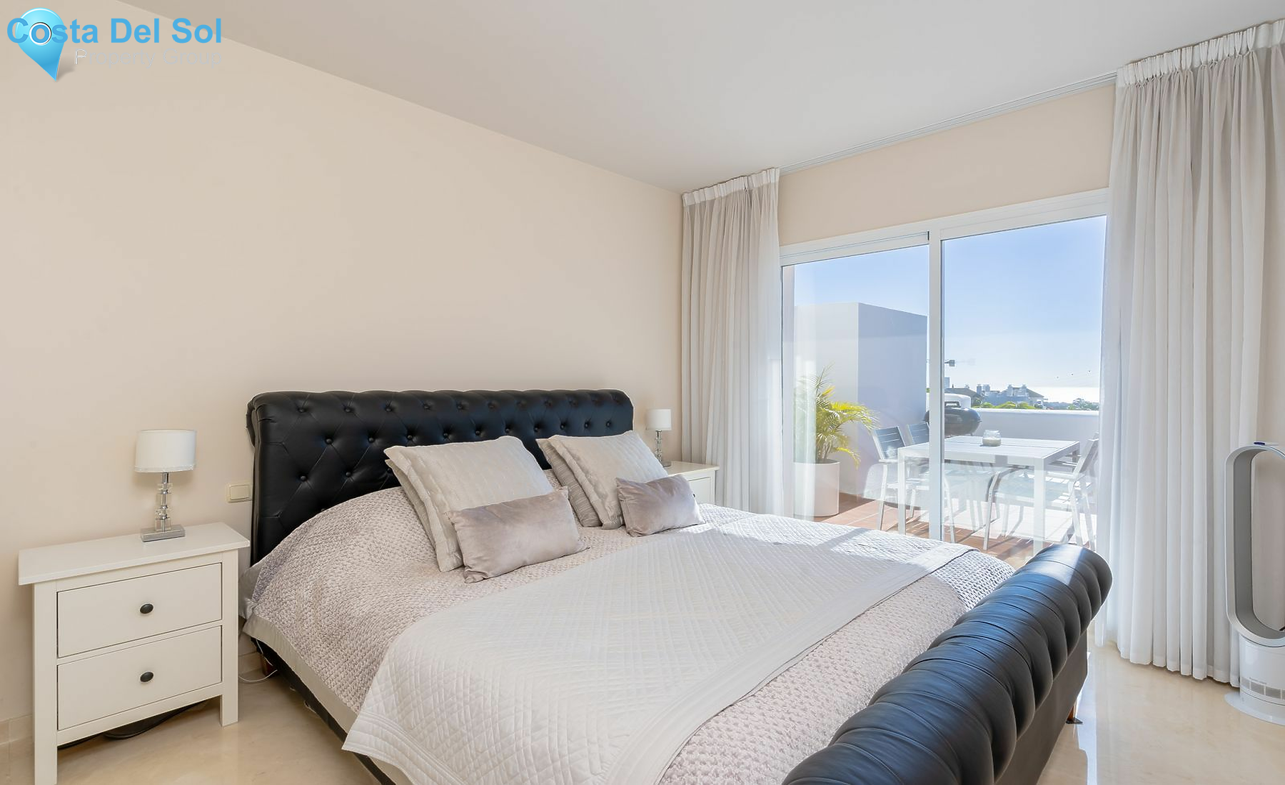 Penthouse in Estepona-1548281