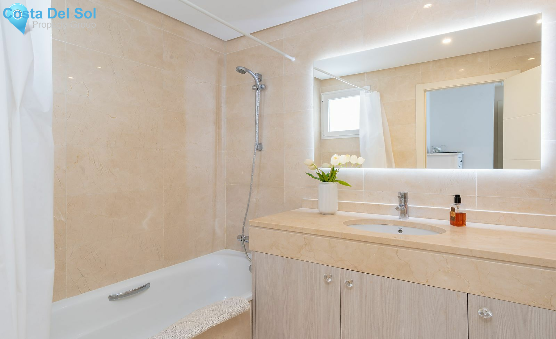 Penthouse in Estepona-1548283