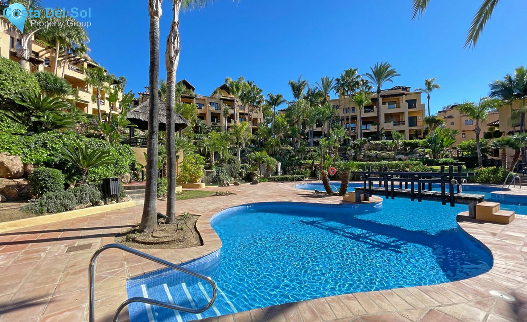 Penthouse in Estepona-1549386