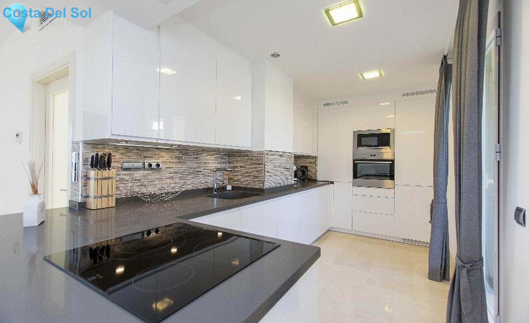 Penthouse in Mijas Costa-1202408