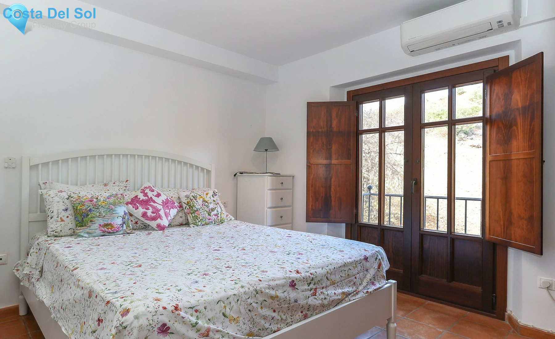 Penthouse in Monda-1523349