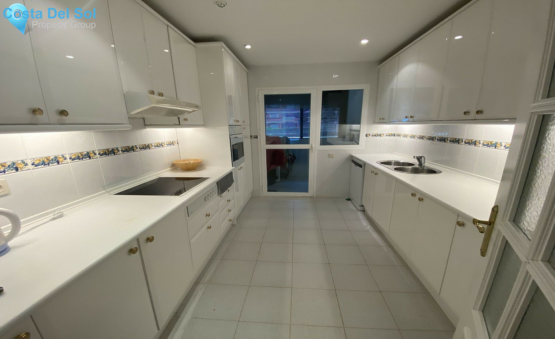 Penthouse in New Golden Mile-1461220