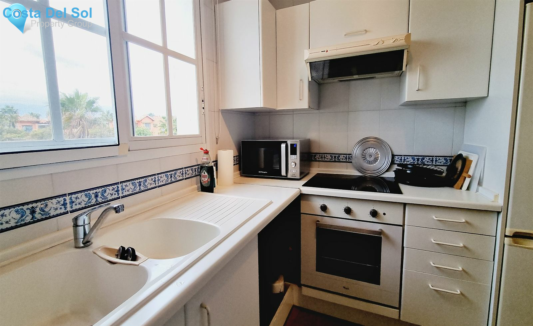 Penthouse in New Golden Mile-1137209