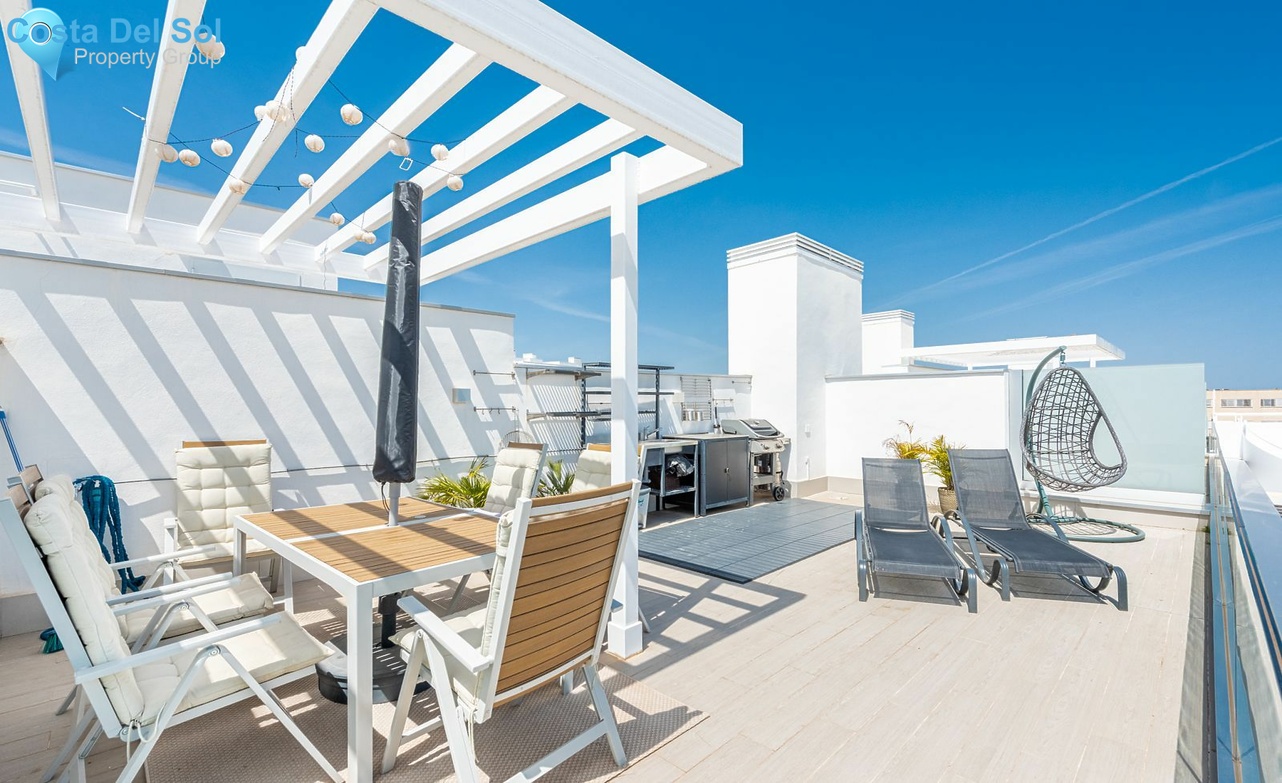 Penthouse in New Golden Mile-1483335