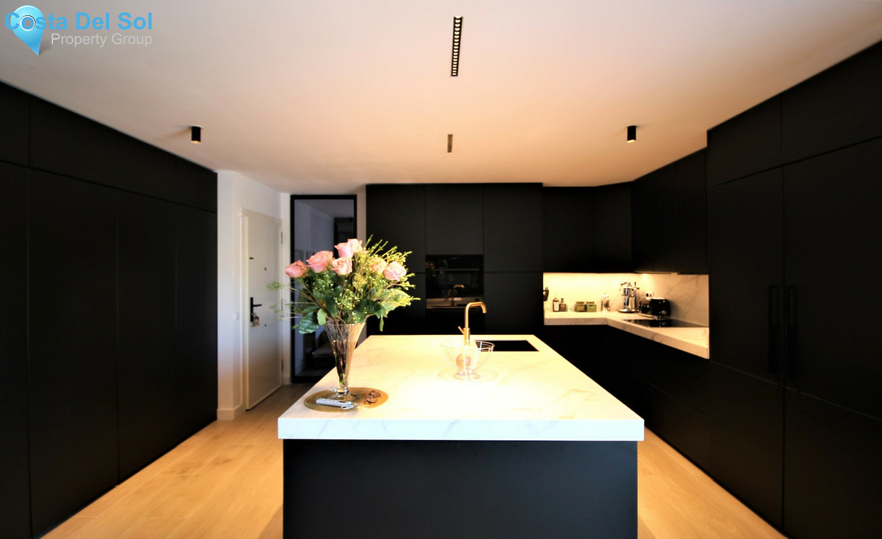 Penthouse in Nueva Andalucía-1236074