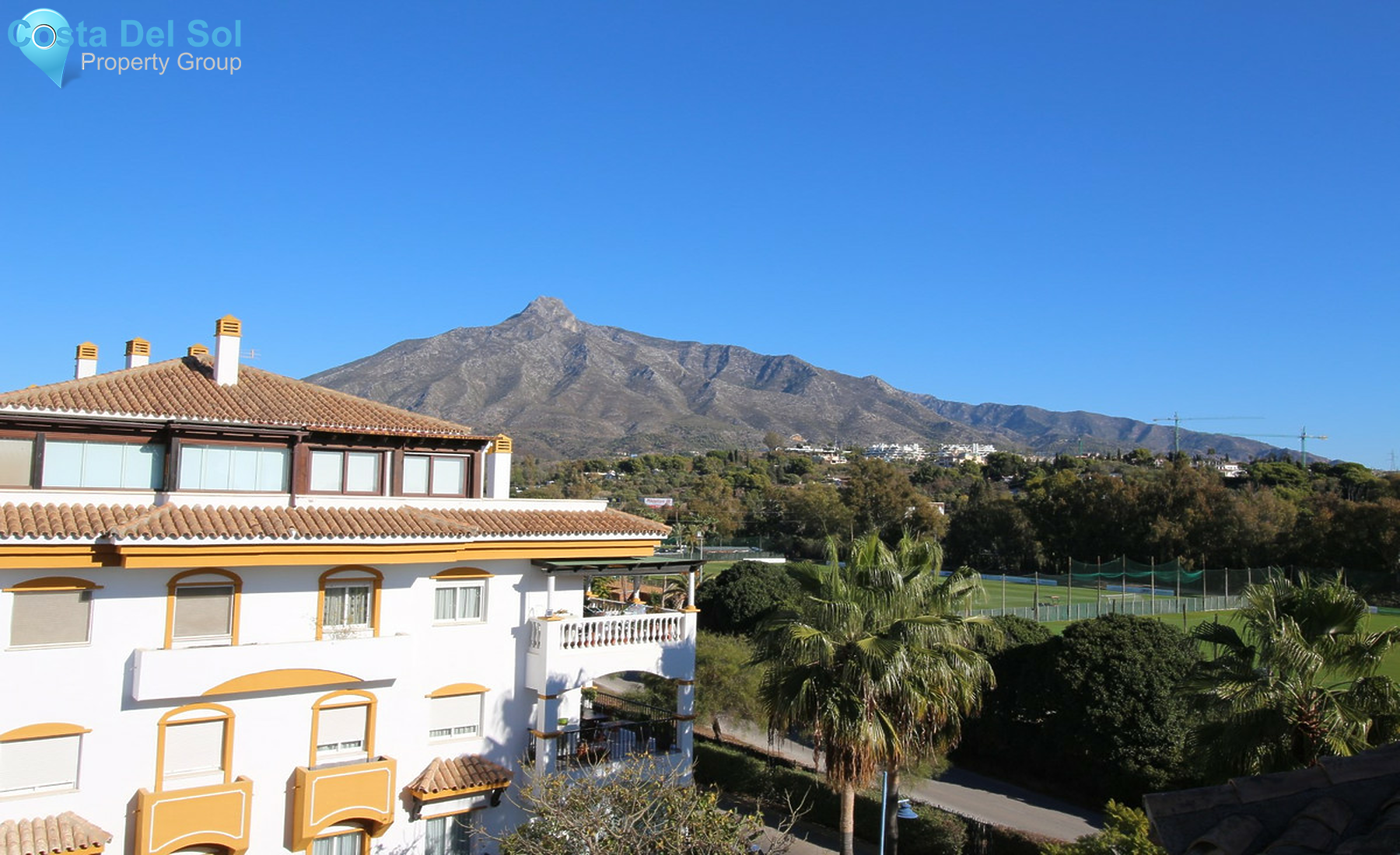 Penthouse in Nueva Andalucía-1236083