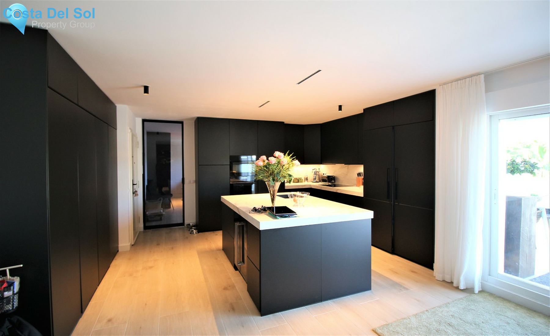 Penthouse in Nueva Andalucía-1236066