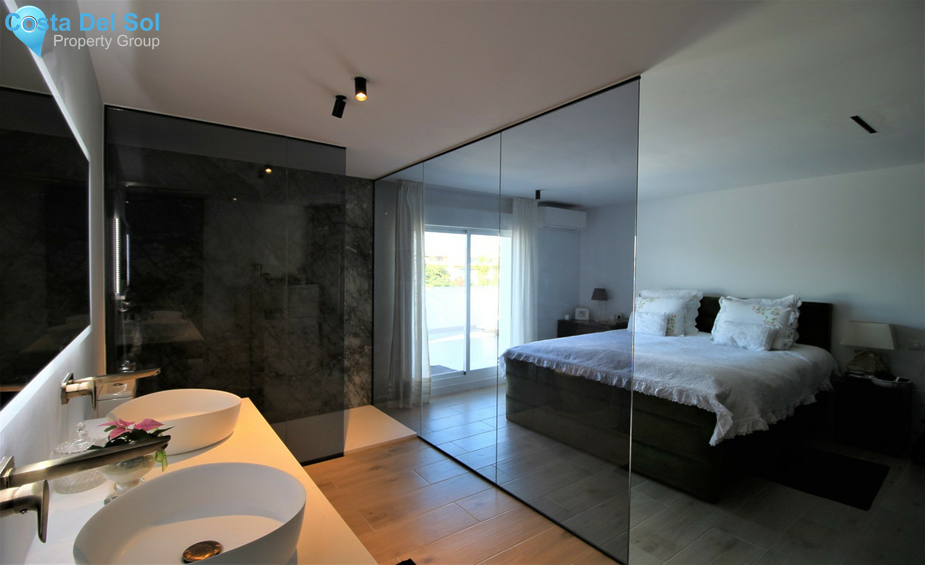 Penthouse in Nueva Andalucía-1236067