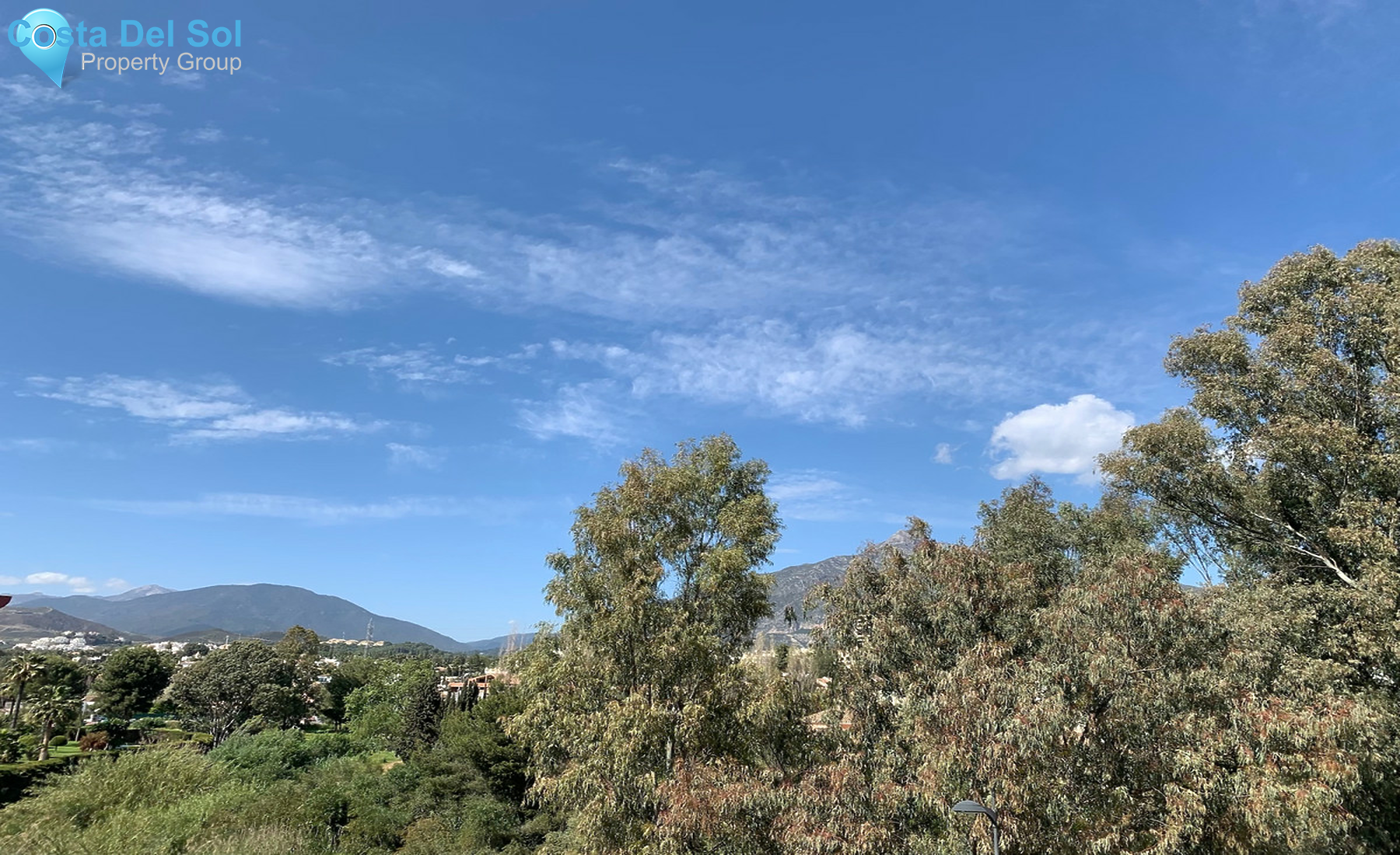 Penthouse in Nueva Andalucía-1290243