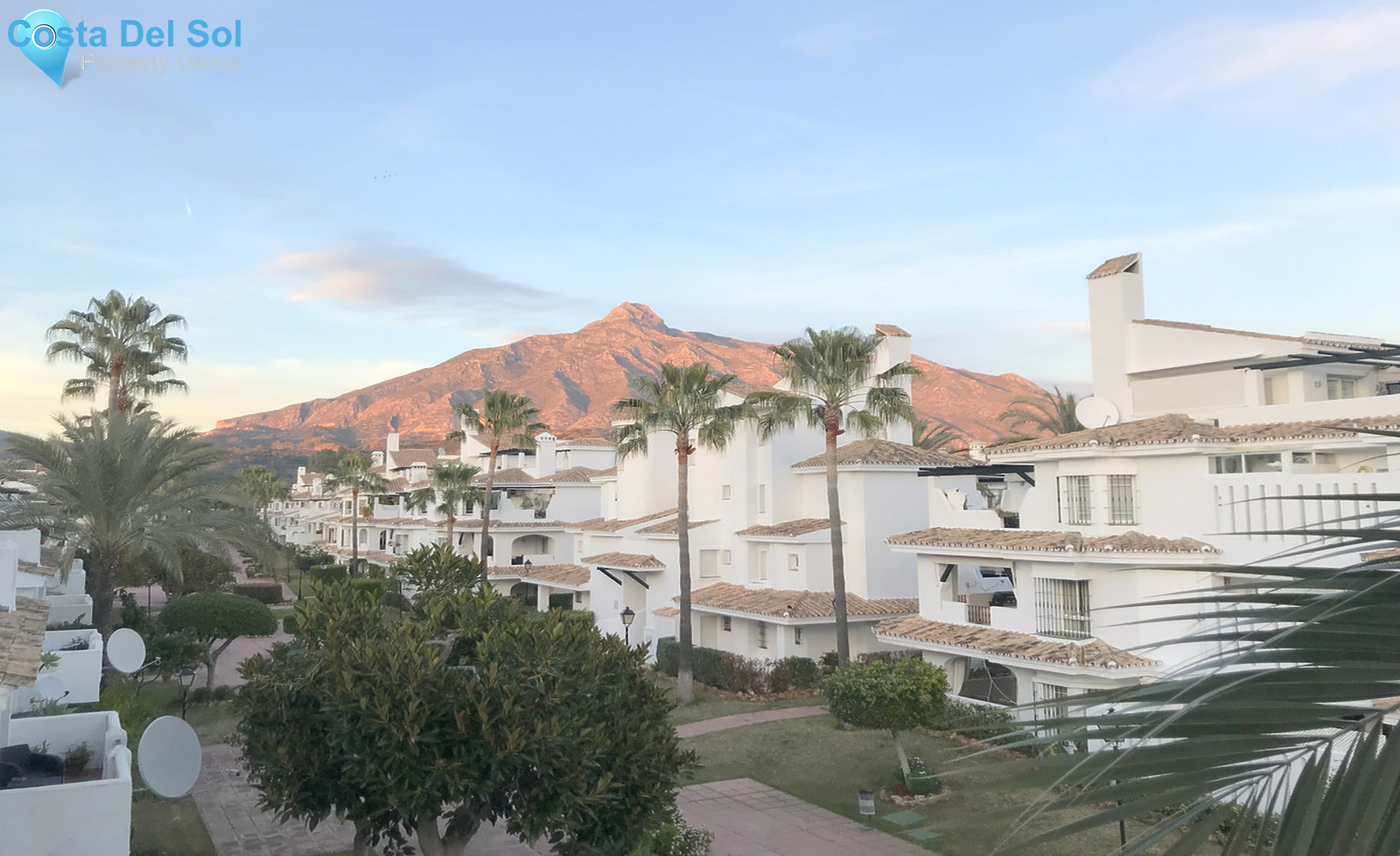 Penthouse in Nueva Andalucía-1295123