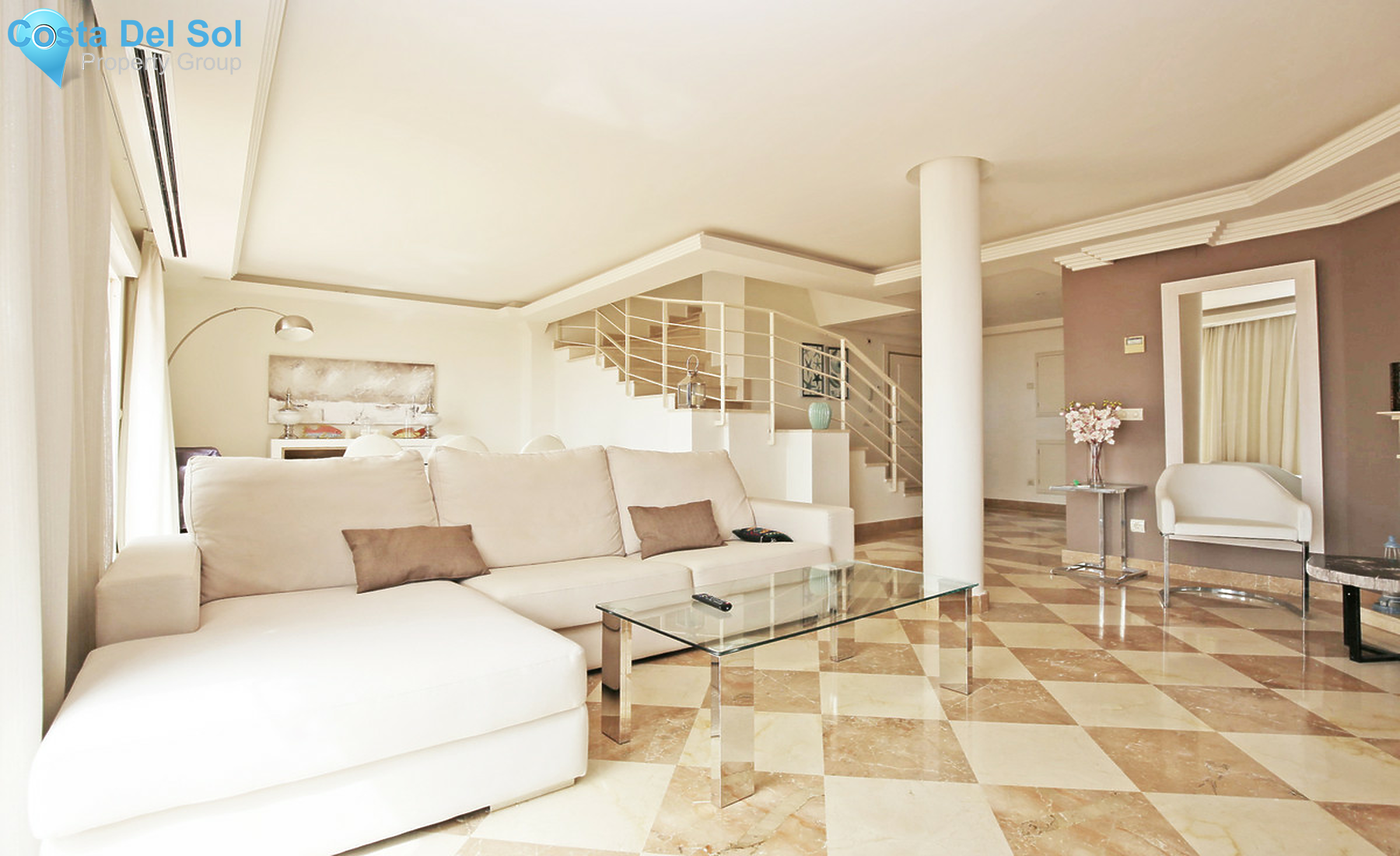 Penthouse in Nueva Andalucía-1374606