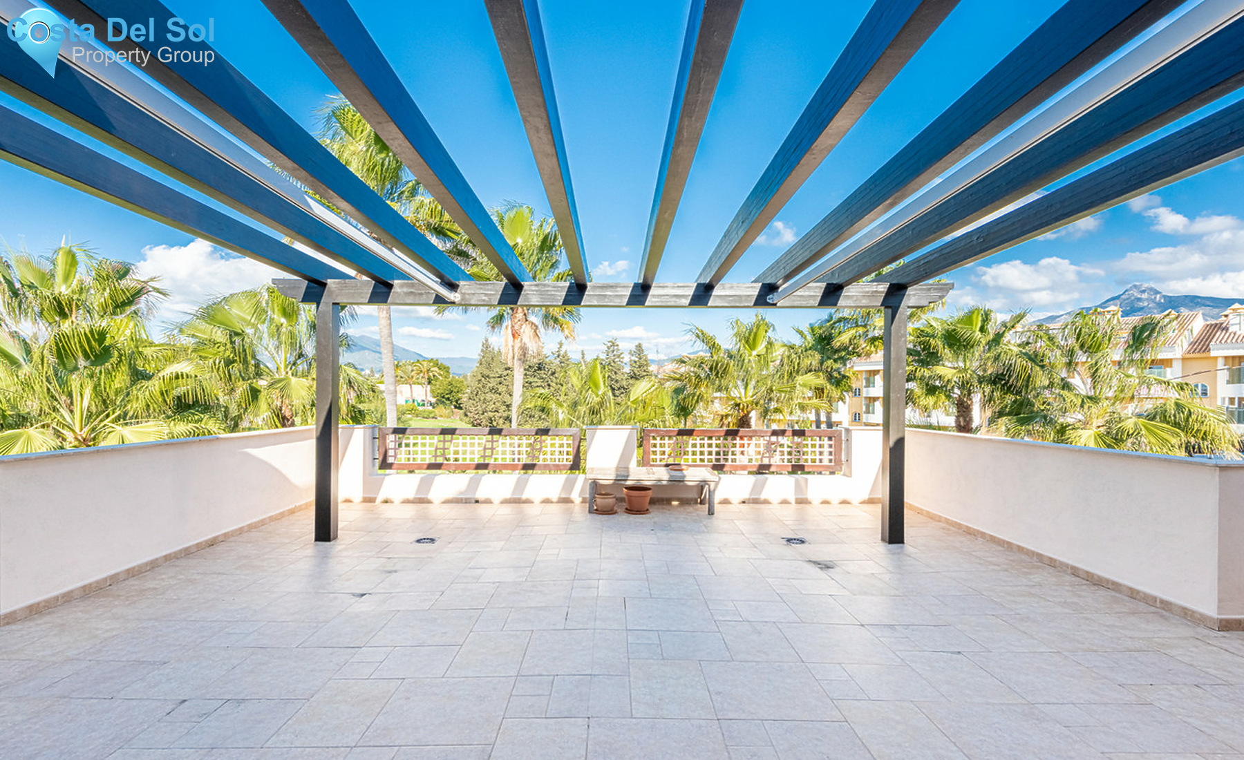 Penthouse in Nueva Andalucía-1378103