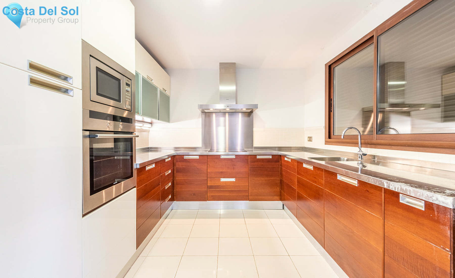 Penthouse in Nueva Andalucía-1378093