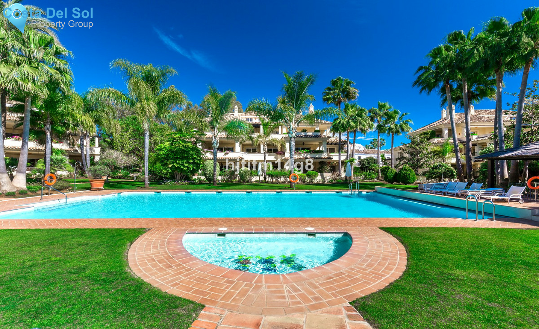 Penthouse in Nueva Andalucía-1409221