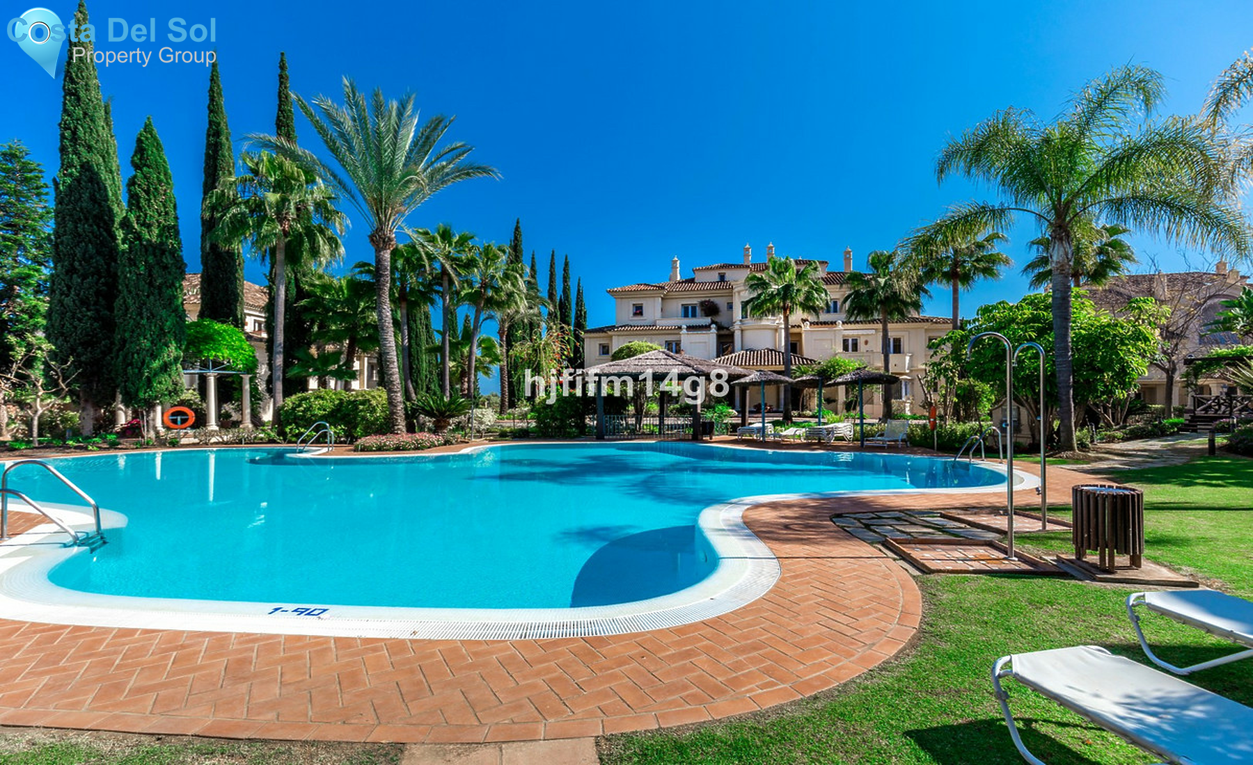 Penthouse in Nueva Andalucía-1409222