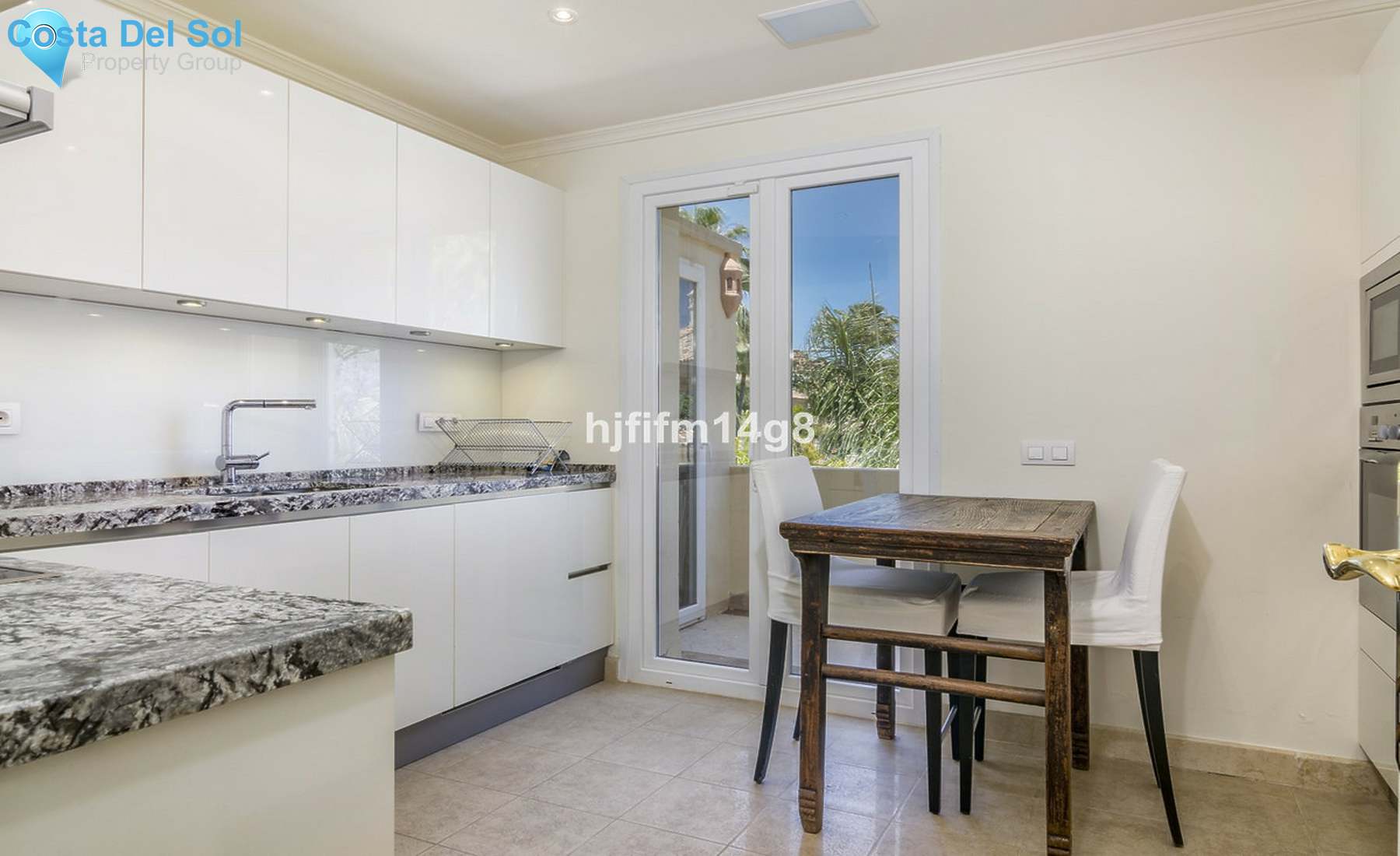 Penthouse in Nueva Andalucía-1409214