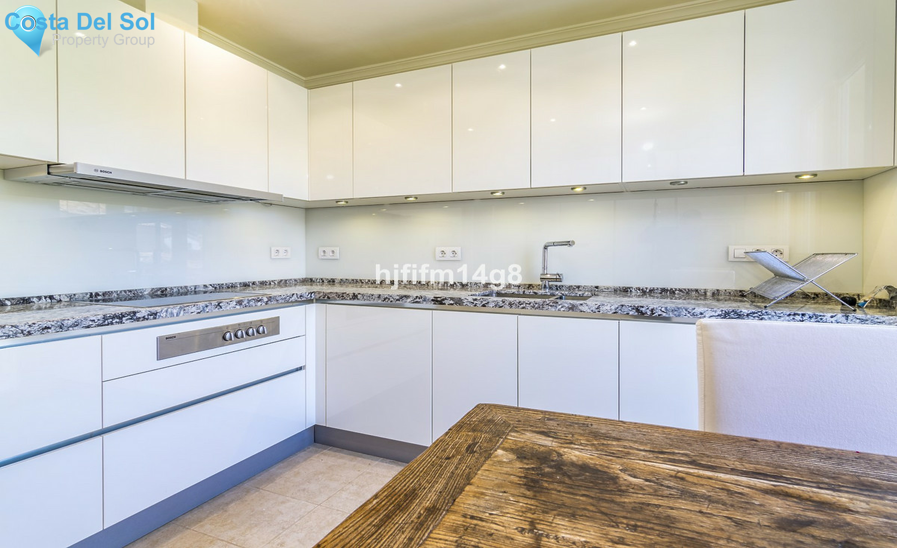 Penthouse in Nueva Andalucía-1409215