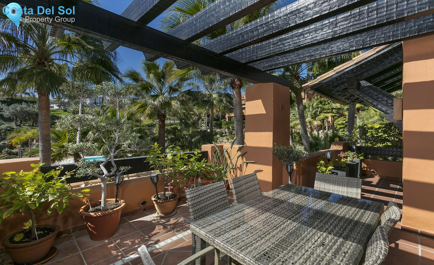 Penthouse in Nueva Andalucía-1416782