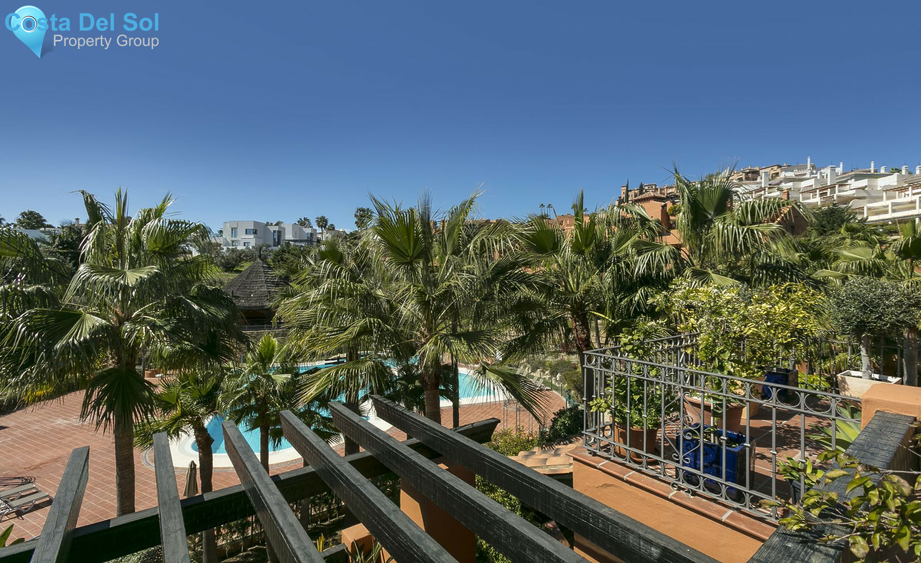 Penthouse in Nueva Andalucía-1416787