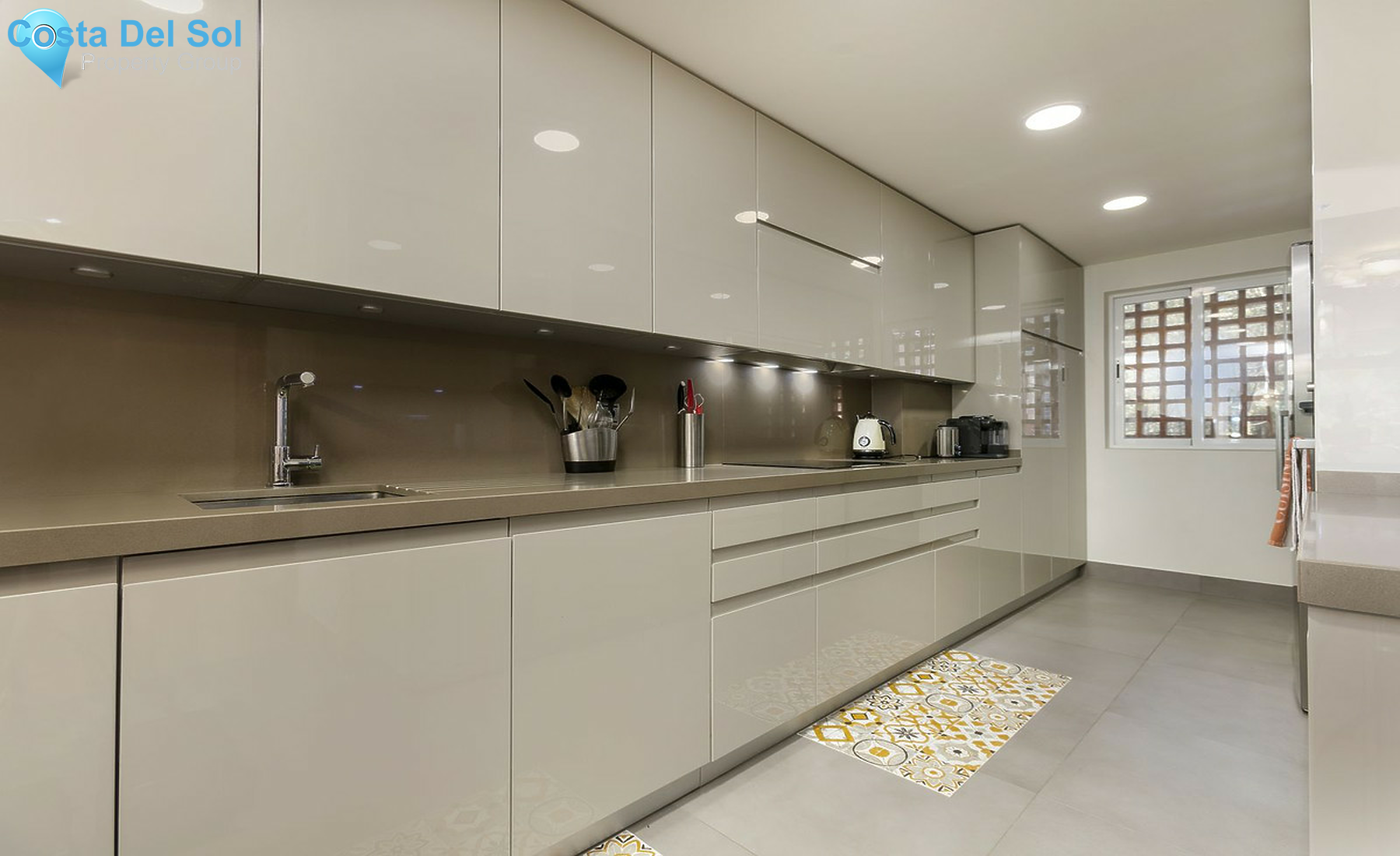 Penthouse in Nueva Andalucía-1416772