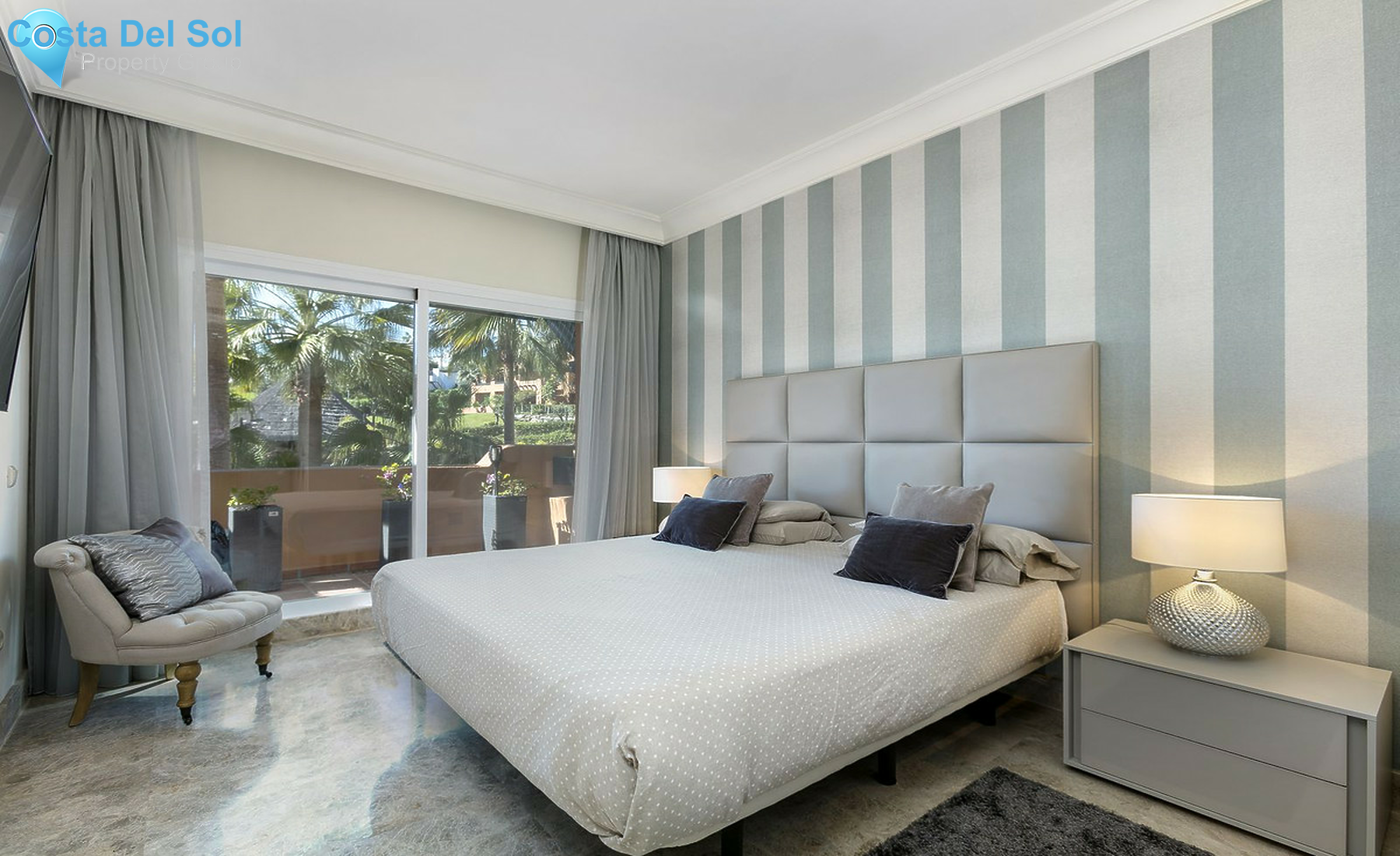 Penthouse in Nueva Andalucía-1416778