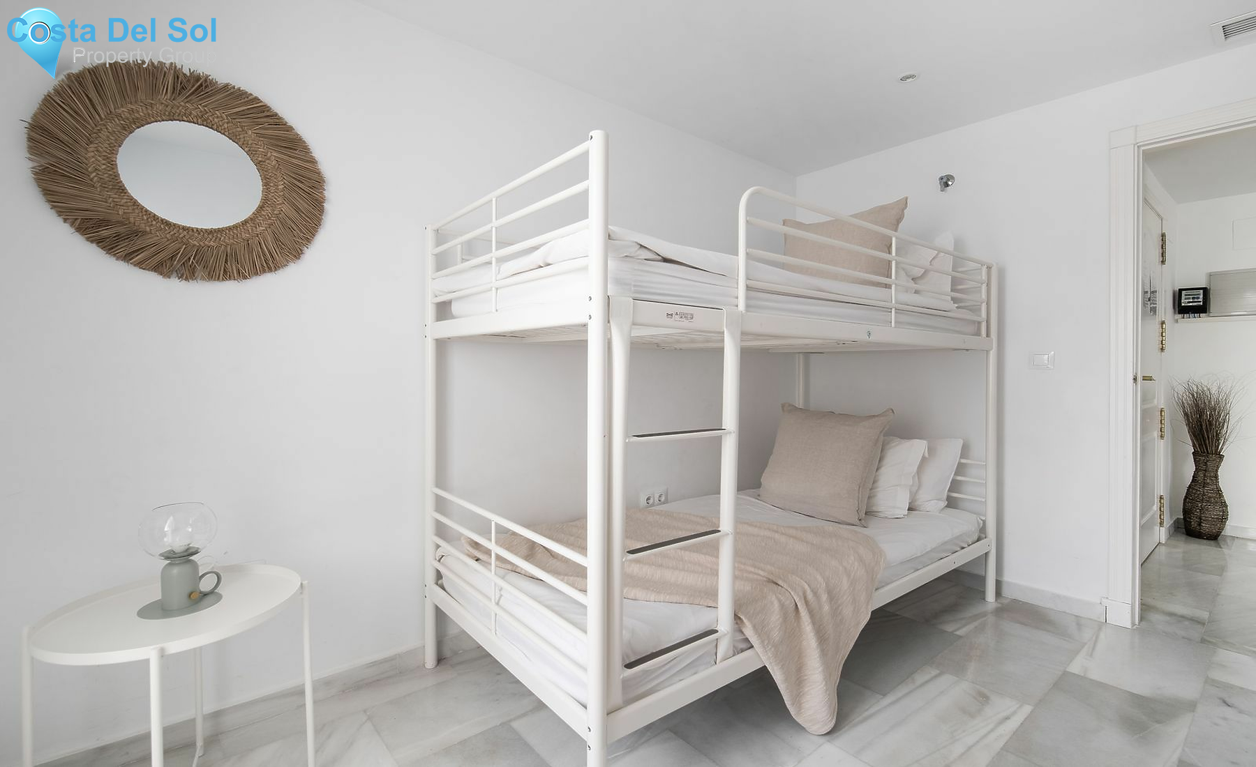 Penthouse in Nueva Andalucía-1128655